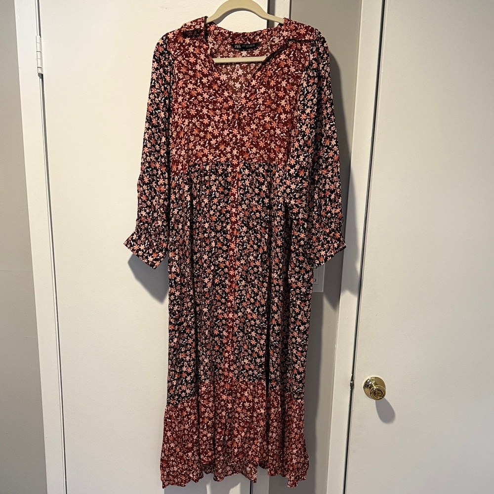 Zara Red and Black Floral Long Sleeve Dress